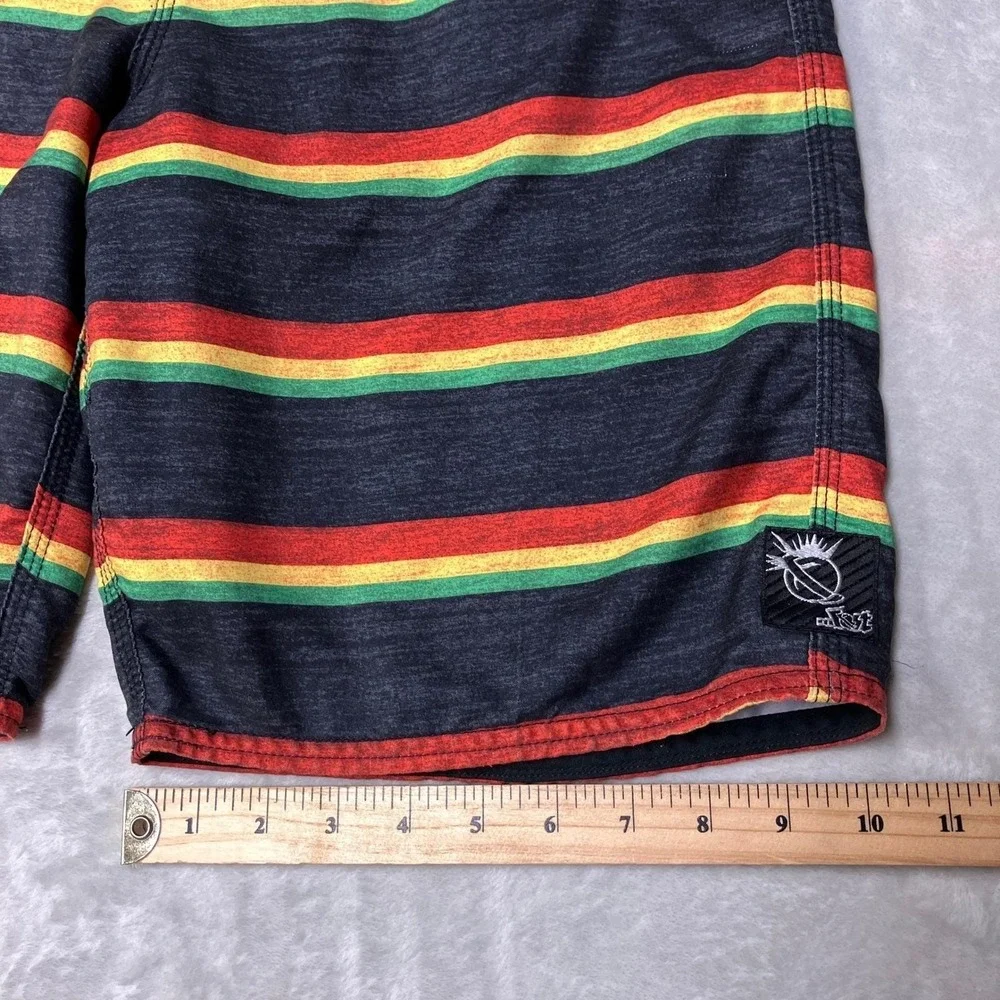 Vintage Lost Enterprises Board Shorts Rasta Striped Surf Skate Swim Y2K Mens 32